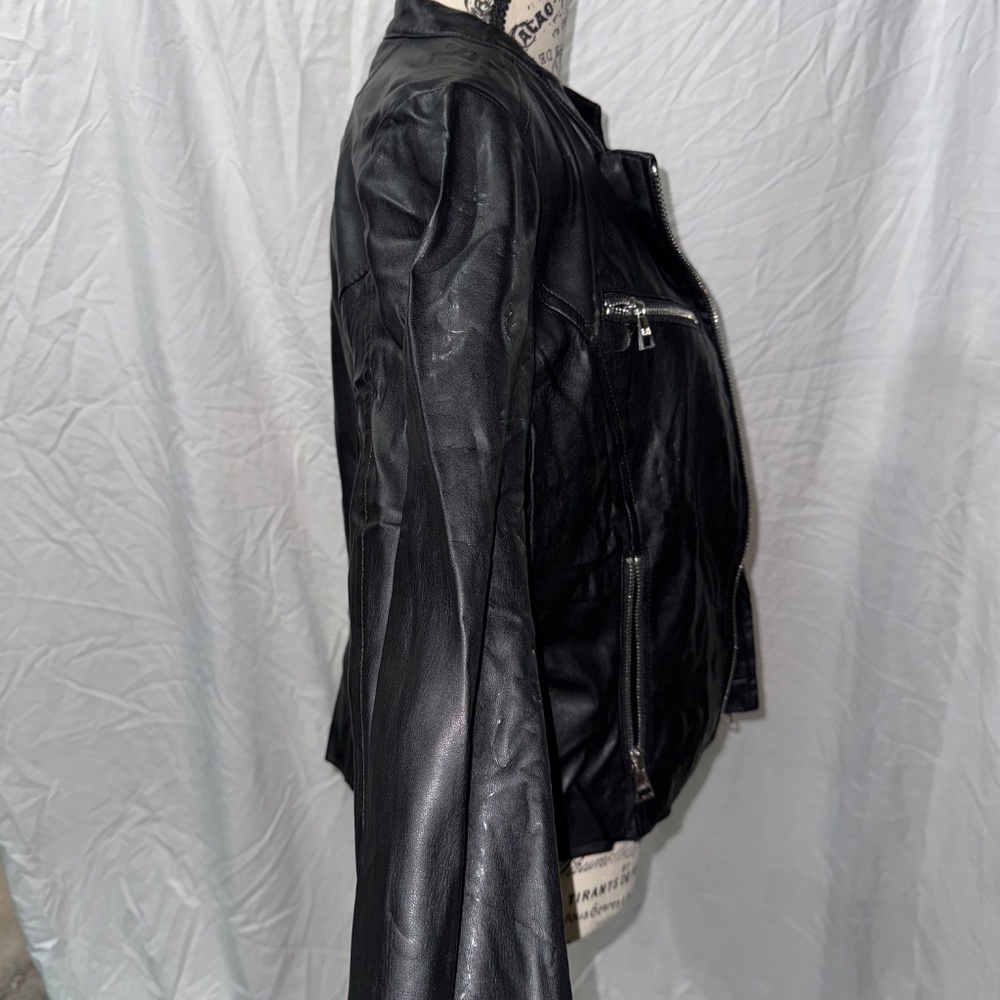 Leather Jacket - Picture 4 of 4
